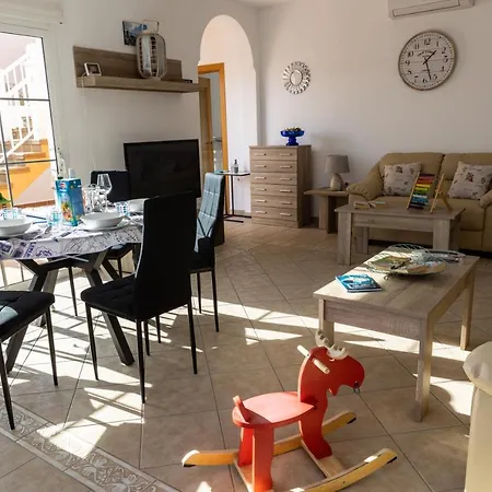 Вилла Perfect For Family Holidays With Private Pool, Near And Golf- Ashley *