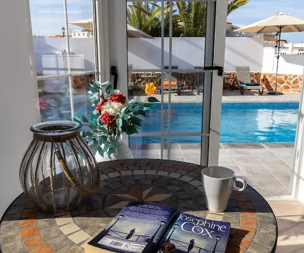 Perfect For Family Holidays With Private Pool, Near And Golf- Ashley Costa de Antigua