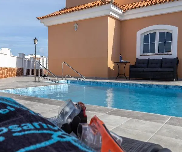 Perfect For Family Holidays With Private Pool, Near And Golf- Ashley Costa de Antigua